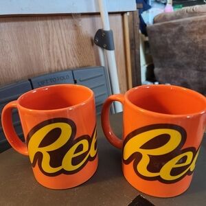 2 Reeses Mugs